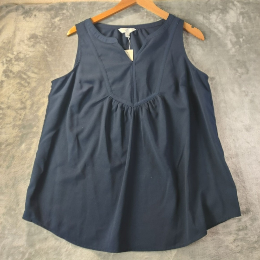 Croft and Barrow Womens M Navy Tank Top Sleeveless Blouse Lightweight‎ Workwear